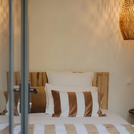 Sainte Raphine * Fargues-Saint-Hilaire