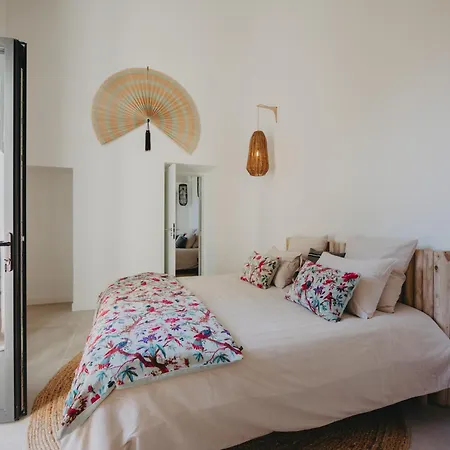 Sainte Raphine Hotel *