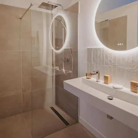 Sainte Raphine * Fargues-Saint-Hilaire