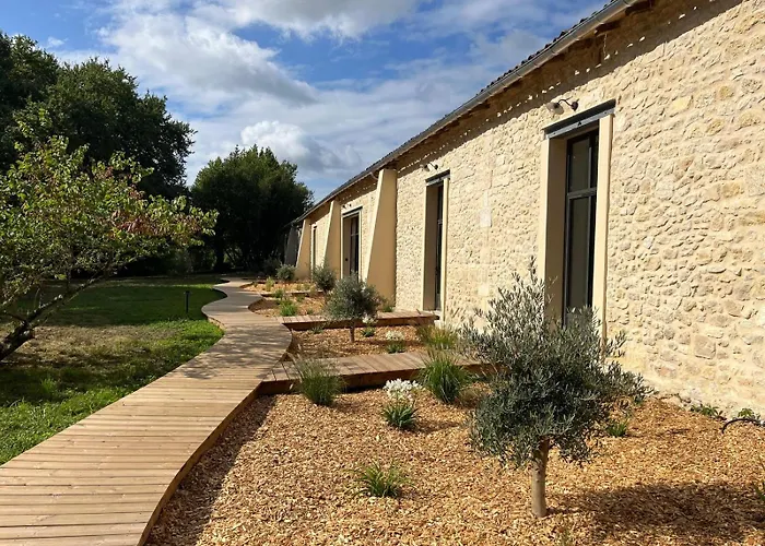 Sainte Raphine Fargues-Saint-Hilaire