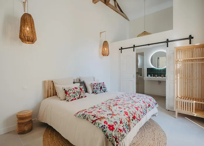 Sainte Raphine Fargues-Saint-Hilaire