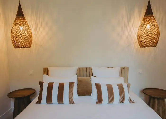 Sainte Raphine * Fargues-Saint-Hilaire