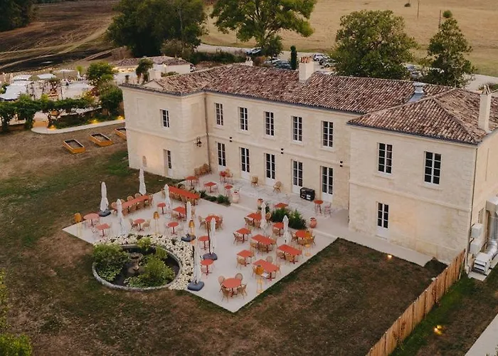 Sainte Raphine Hotel